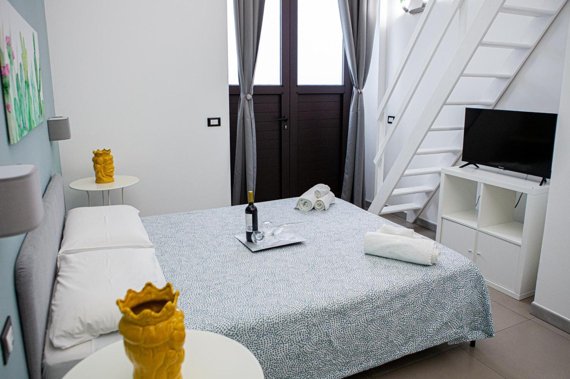 Ruggero Settimo - Holiday Houses Κατάνια Εξωτερικό φωτογραφία